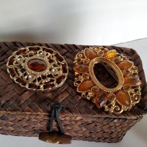 Vintage Gold and Brown Brooch Set